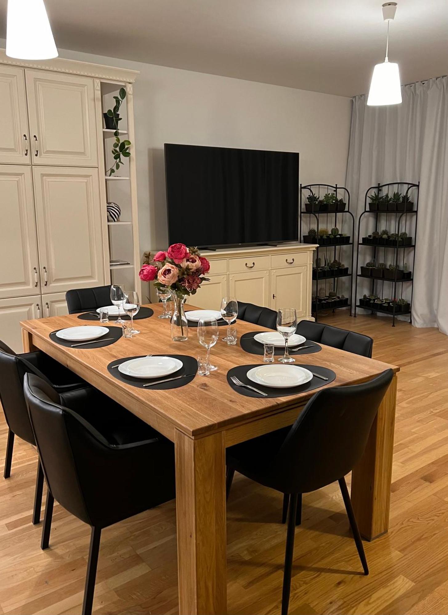 Apartamento Artflora Kv Premium Karlovy Vary Exterior foto